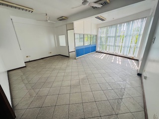 Office Space in Chandhanee Magu, Male' - $2000/- (Mobile: 7783937) — Malé — Maafannu