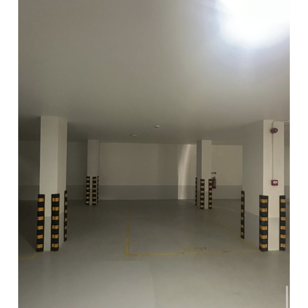 Car parking space - Hulhumale — Hulhumalé
