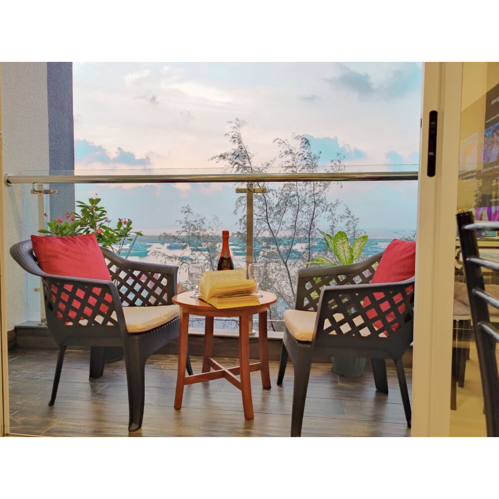 Xpats Only - Seaview 2 Bedroom Fully furnished Apartment - 7768225 — Hulhumalé