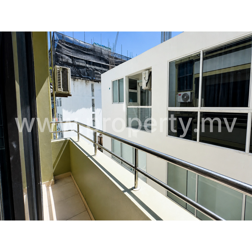 Unfurnished 2 bedroom + 1 store room, Sandhubarakaa Goalhi, 4th FL, Male' — Malé — Henveiru