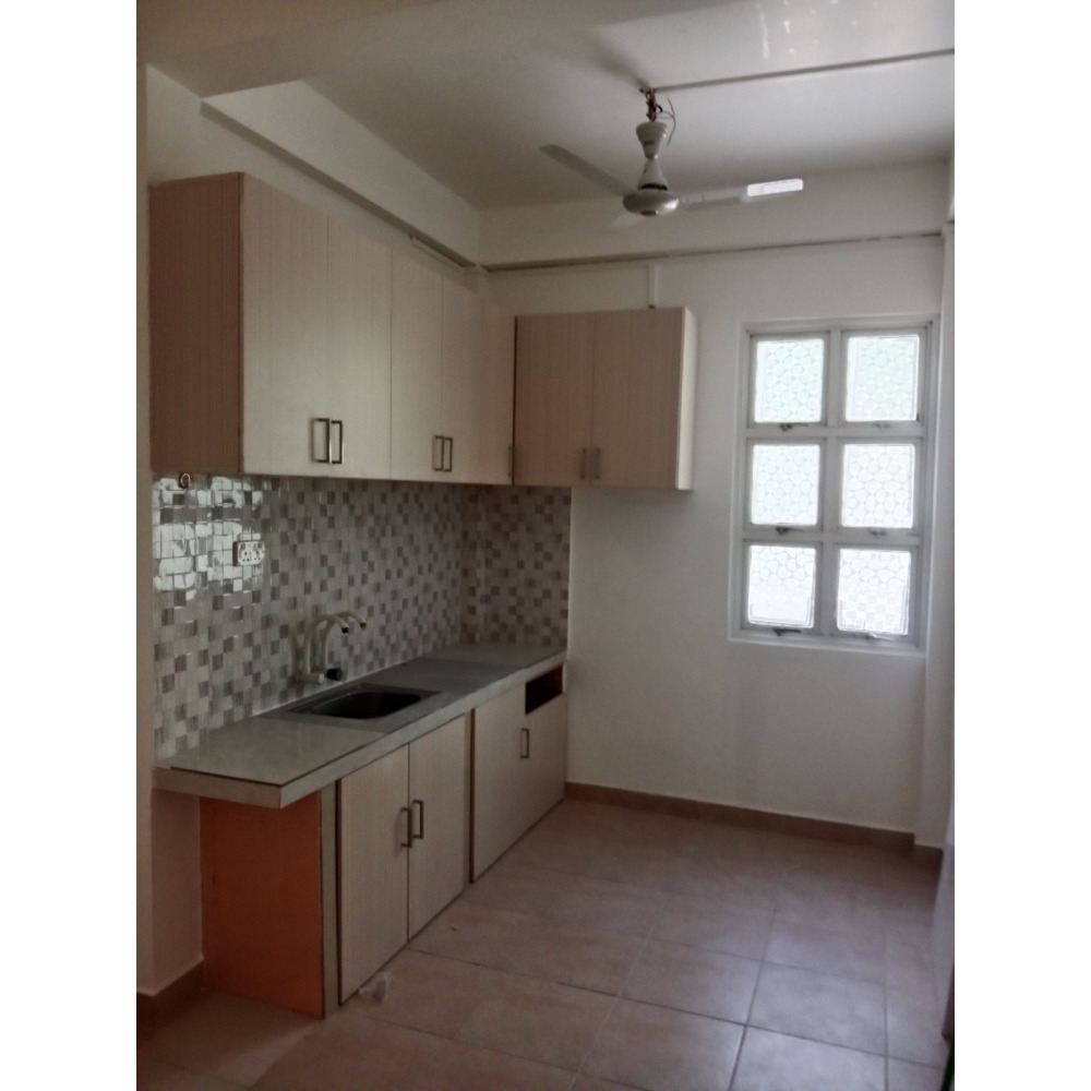 2 room apartment with attached toilet — Hulhumalé