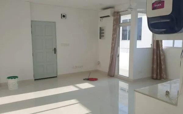 3 rooms Apartment with attached toilets — Malé — Maafannu