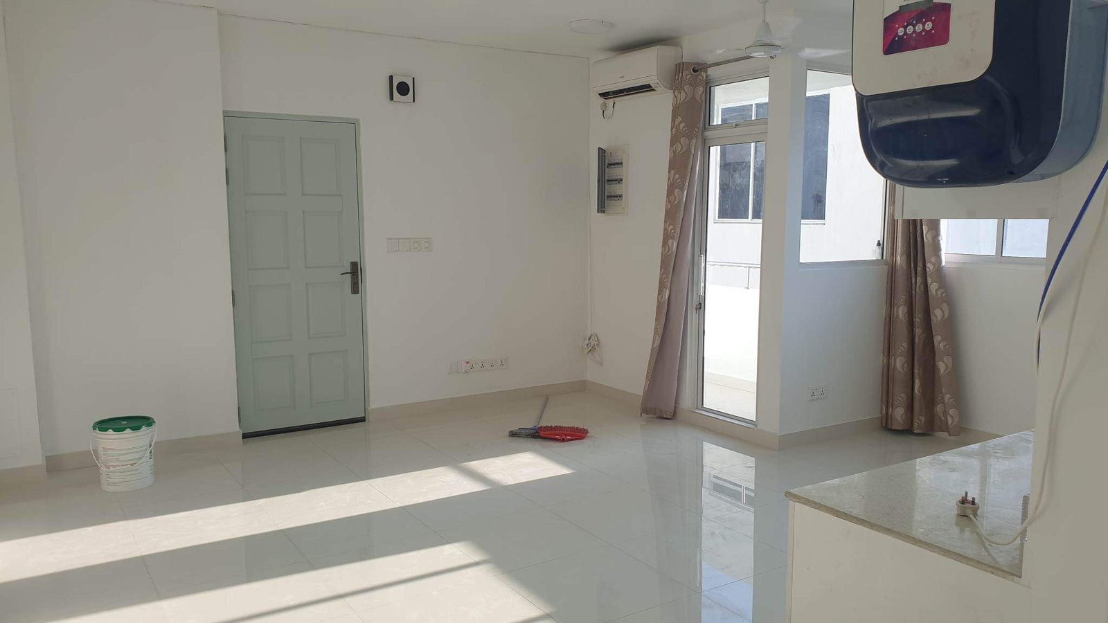 3 rooms Apartment with attached toilets — Malé — Maafannu