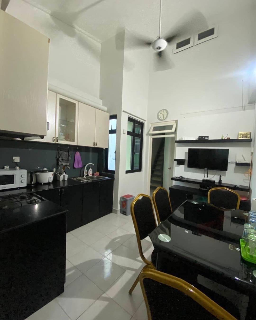 Fully furnished 2 room for Daily rent in male' — Malé — Henveiru
