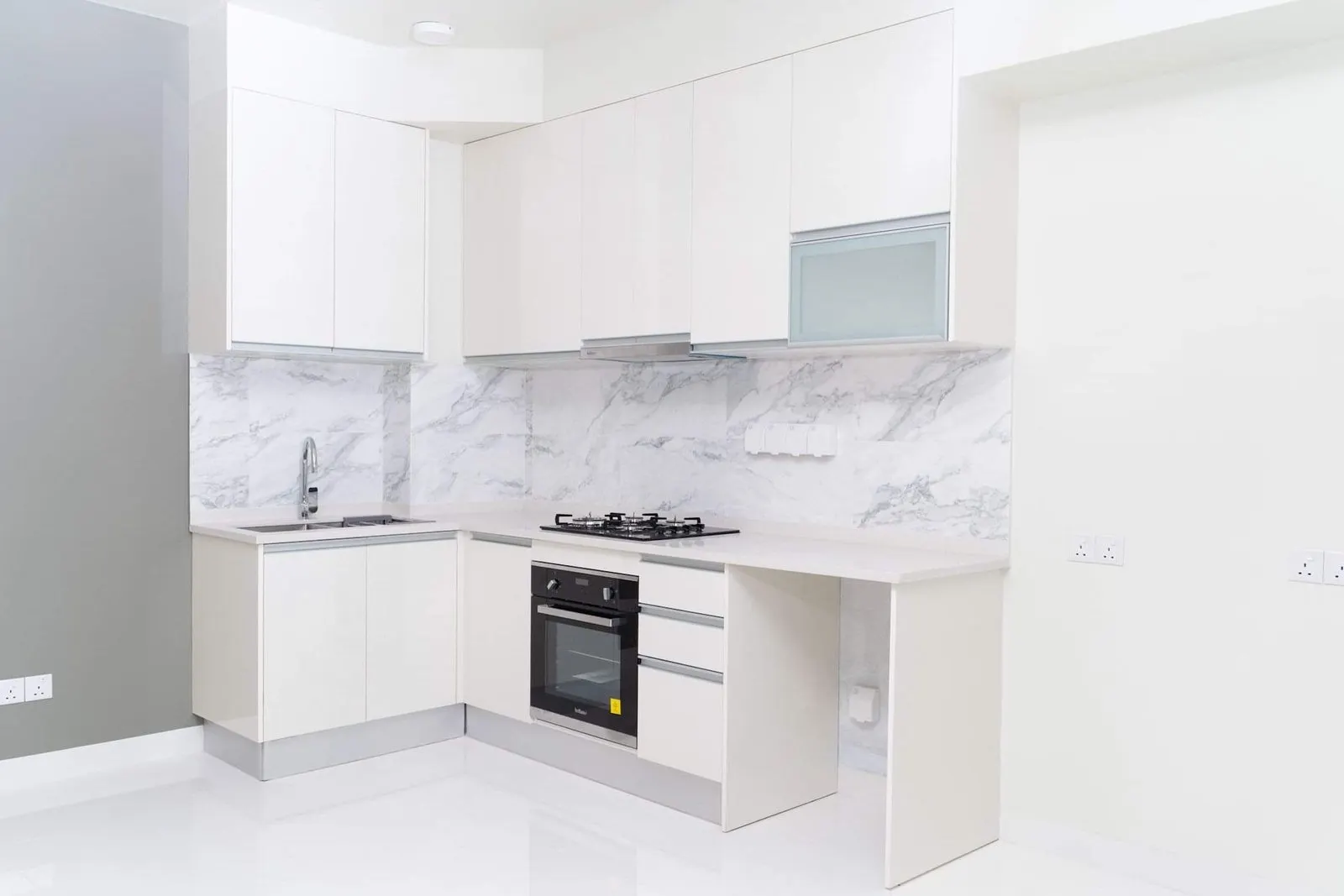 Modern, spacious, and brand new 2-room apartment — Malé — Henveiru