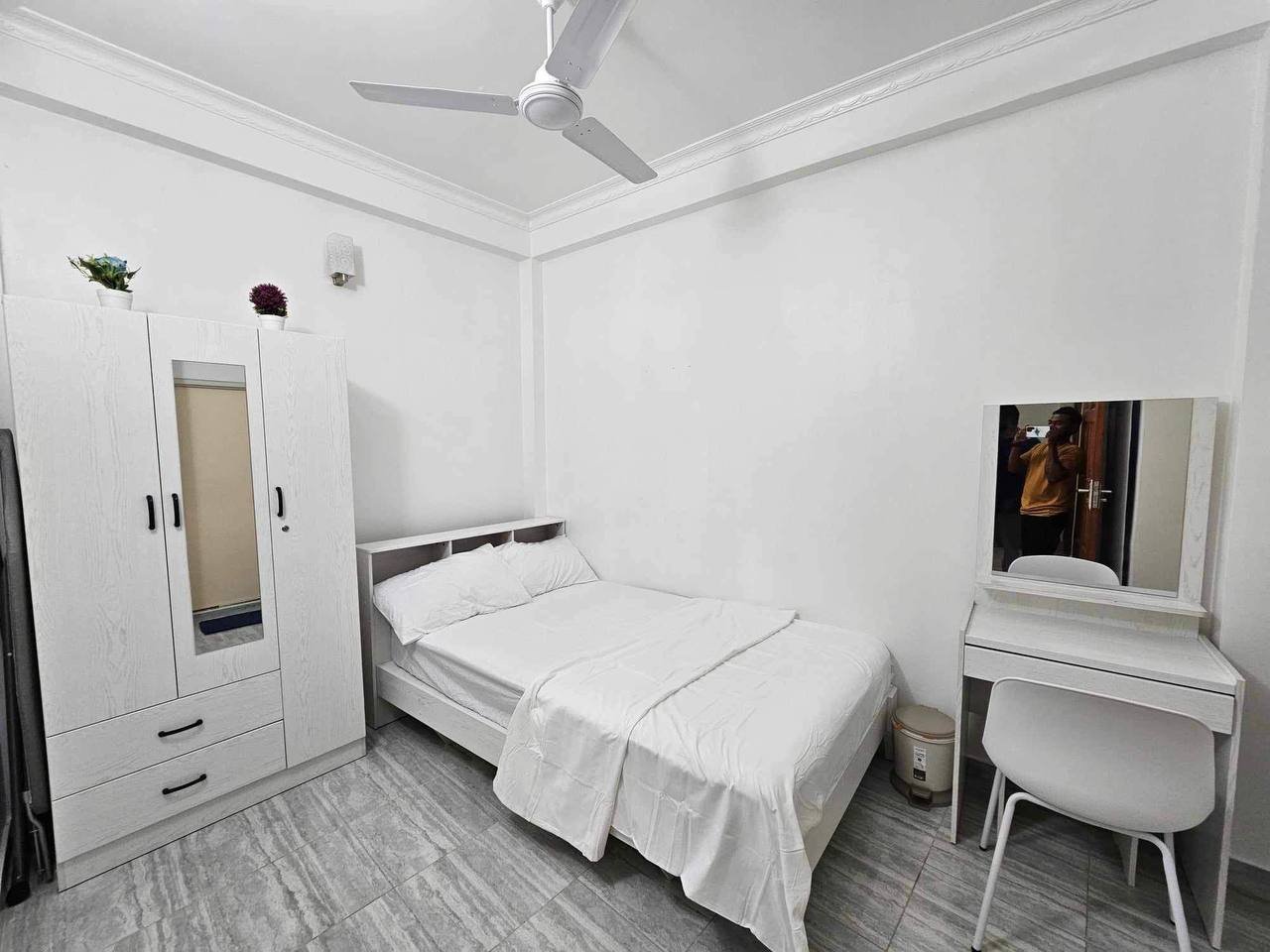 Daily AC room rent in k. Male'(1 Room Apartment) — Malé — Maafannu