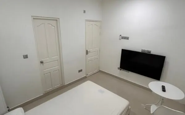 Semi Furnished One Room MVR 8500 - 9822653 — Malé — Henveiru