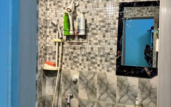 1 room with attached toilet — Malé — Galolhu