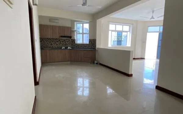 Newly renovated spacious 2 bedroom — Malé — Machchangolhi