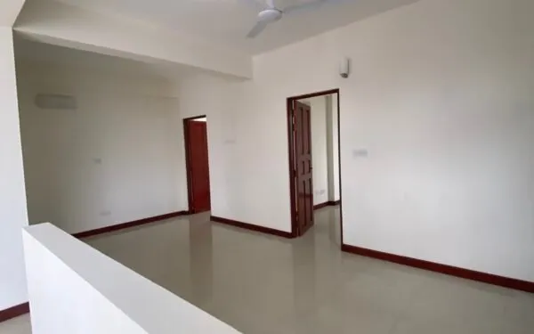 Newly renovated spacious 2 bedroom — Malé — Machchangolhi