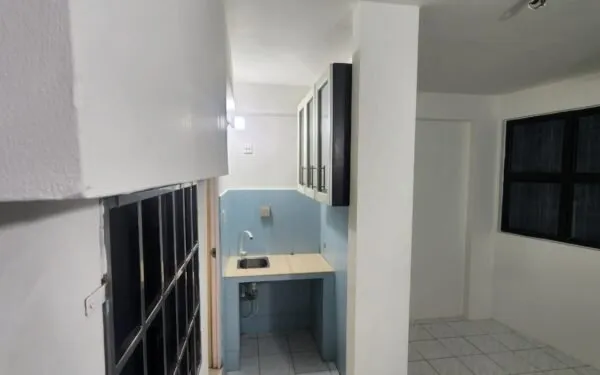 1 Room Apartment with Air Conditioner for Rent 8,000 MVR/month — Malé — Machchangolhi