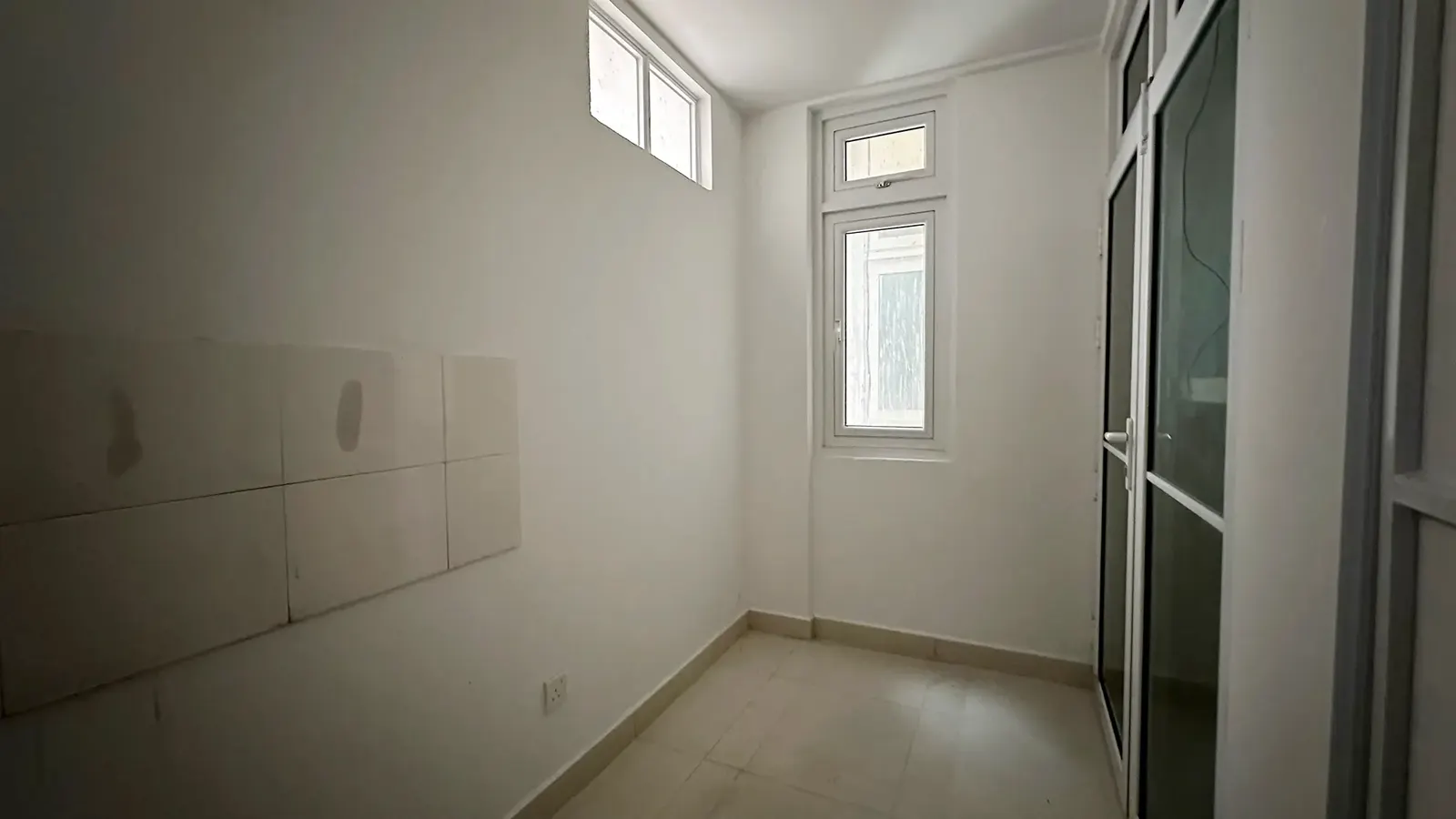 Commercial Space for Rent (ML 247) — Sakeena Manzil