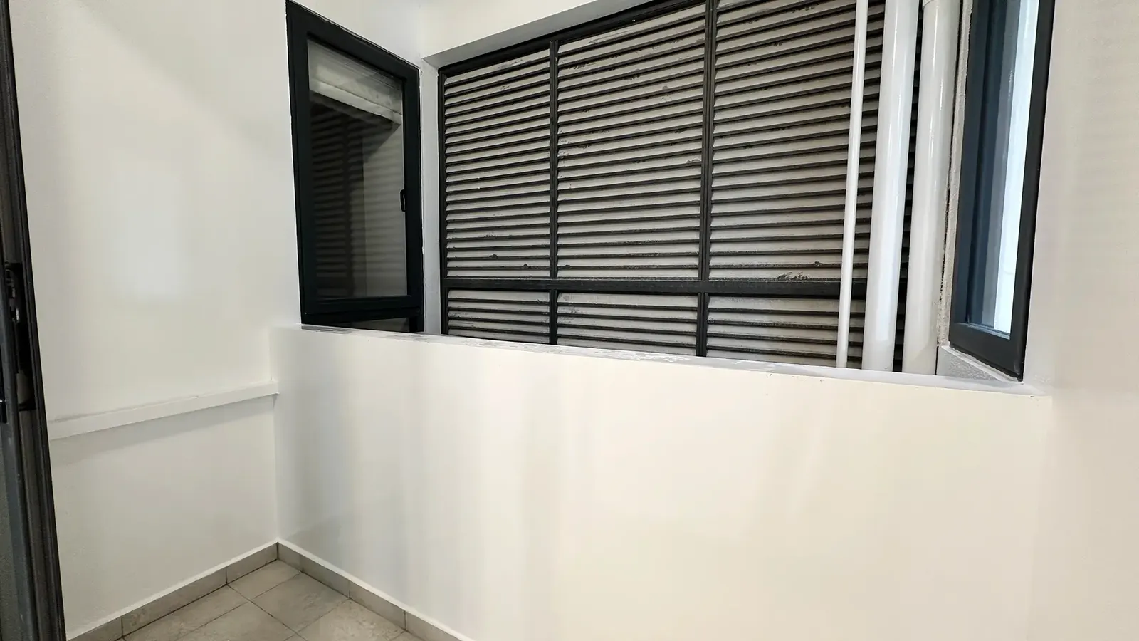 Unfurnished 2 BR for Rent (ML 249) — Fiyaathoshi Magu