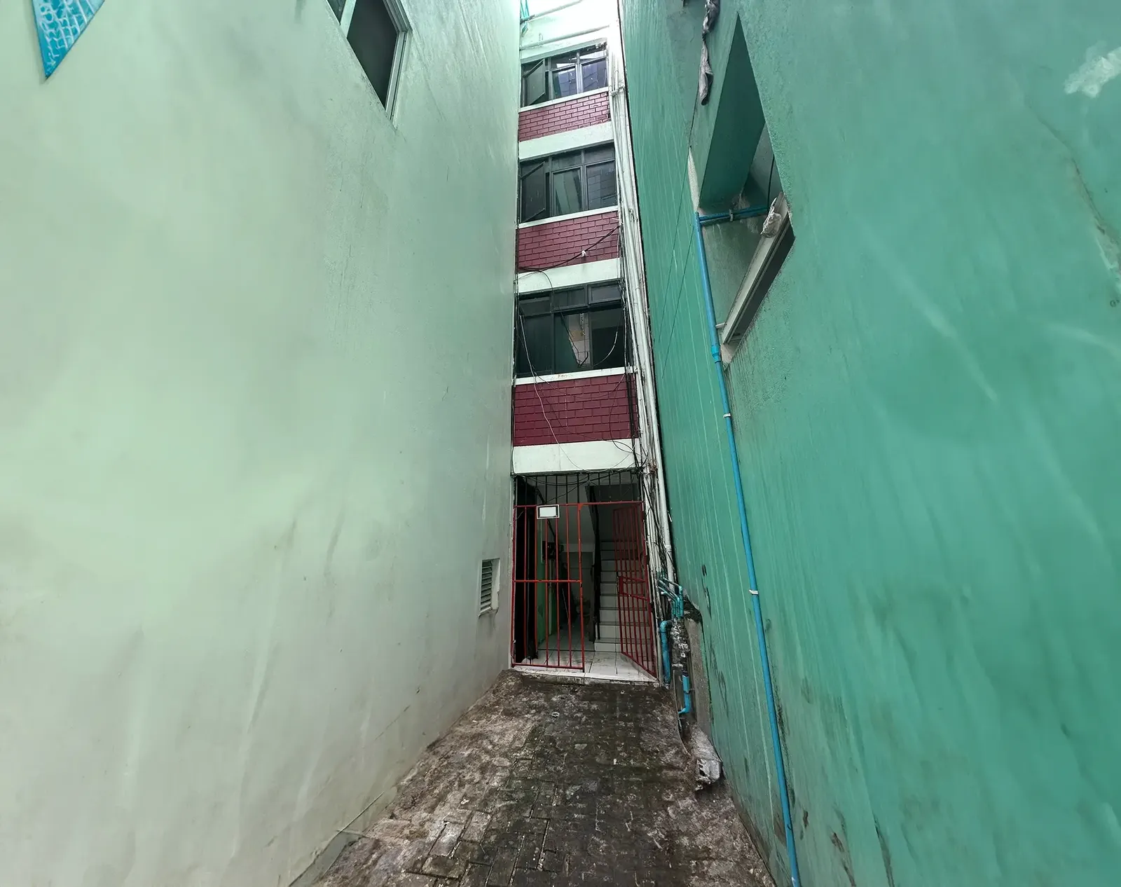 Unfurnished 5 Storey building for Sale (ML 106S) — Kulhidhoshu Magu