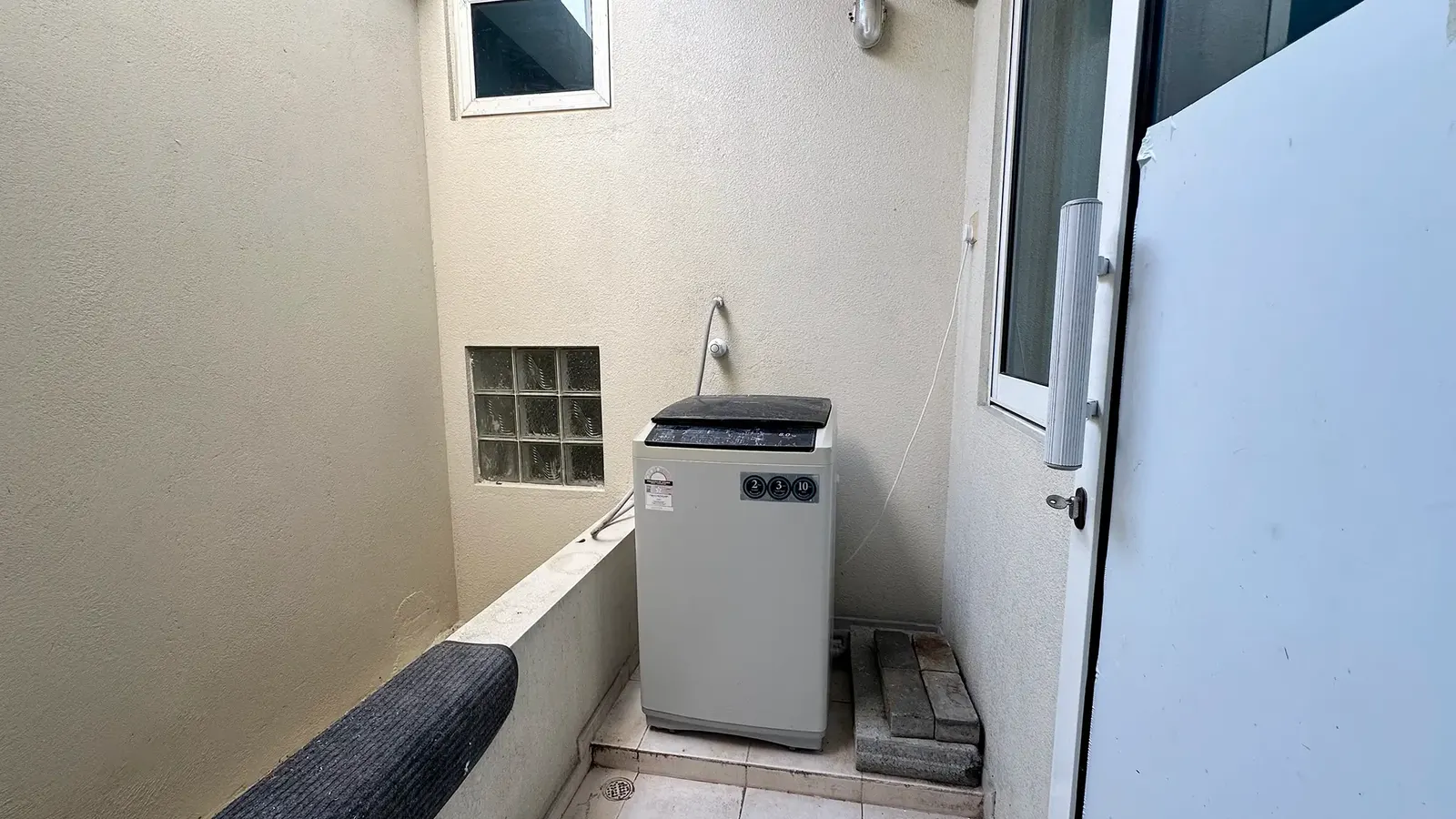 Unfurnished 2 BR for Rent (ML 262) — Sosun Magu