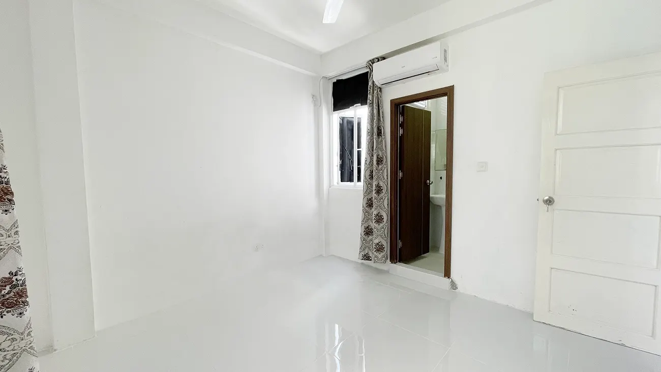 Unfurnished 2 BR for Rent (VL 102) — Kandoomaa Goalhi