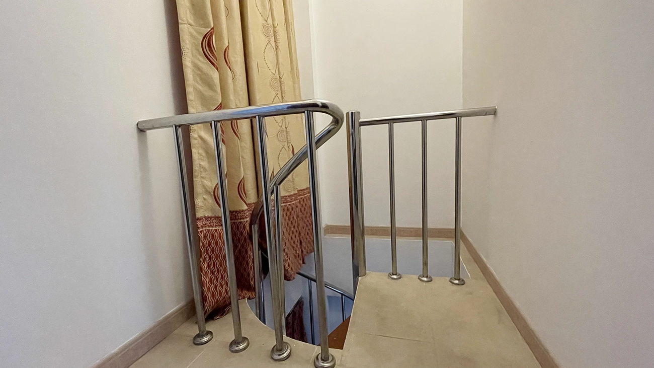 Unfurnished 6 BR Residence for Rent (ML 229) — Dhanburuh Magu