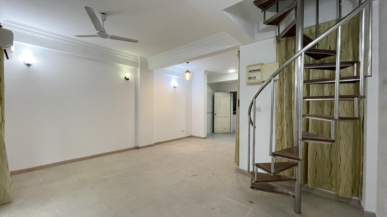 Unfurnished 6 BR Residence for Rent (ML 229) — Dhanburuh Magu