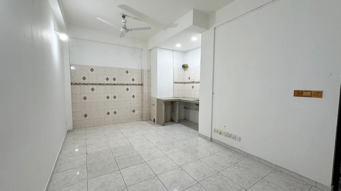 Commercial Space for Rent (ML 233) — Raiyvilaa Hingun