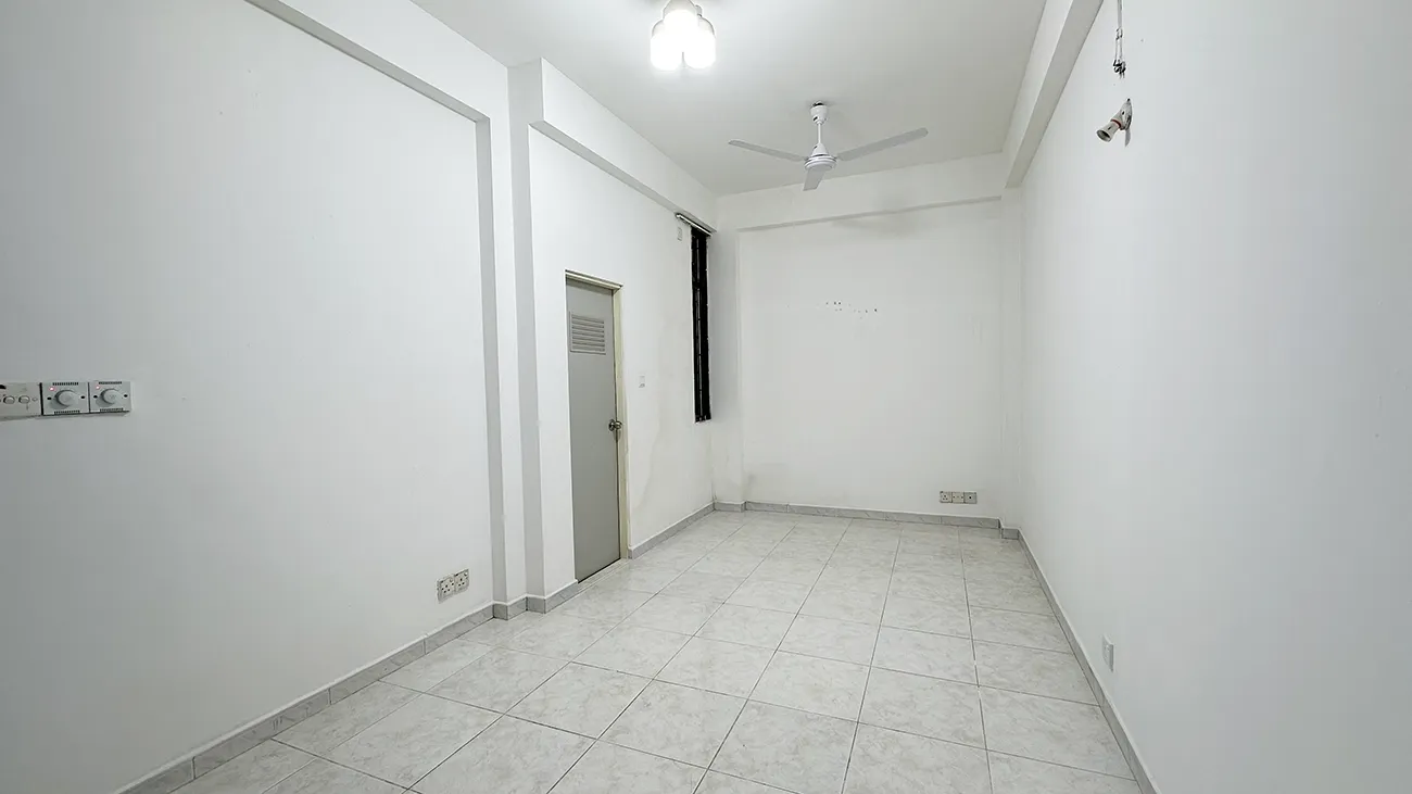 Commercial Space for Rent (ML 234) — Raiyvilaa Hingun