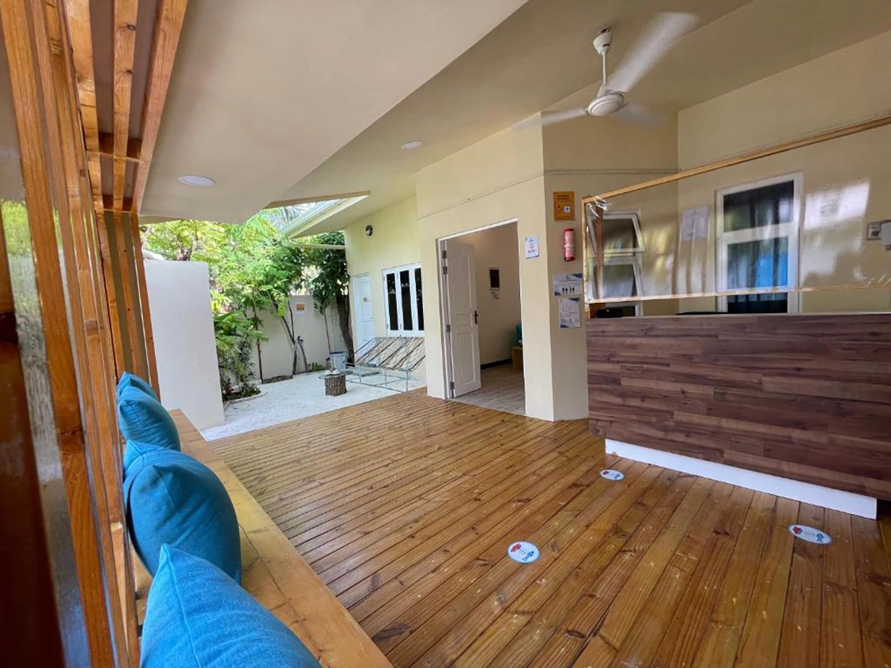 Guesthouse for Sale (IS 115) — Thulusdhoo