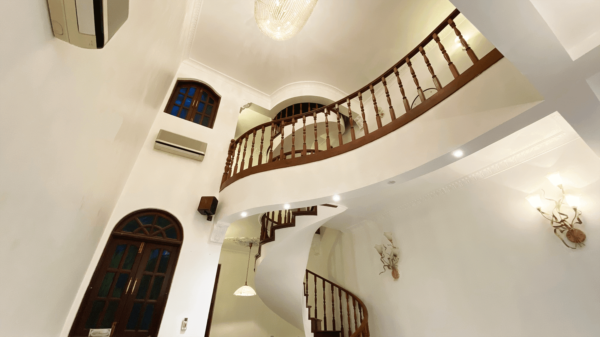 Semi Furnished 4 BR Residence for Rent (ML 135) — Fiyaathoshi Magu