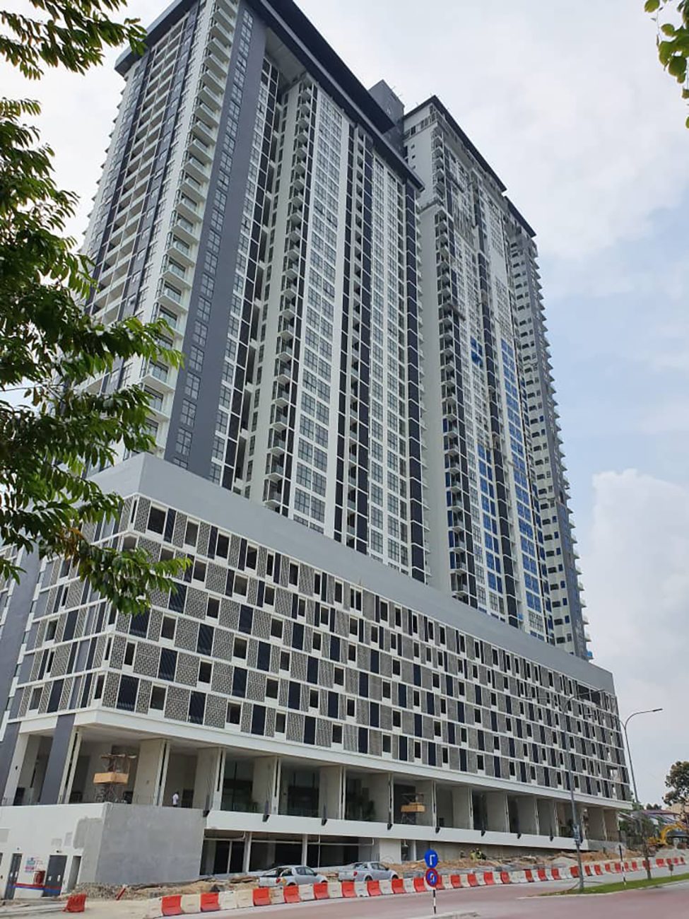 Fully Furnished 3 BHK Luxury Apartment for Rent (ML 102) — Ma. Manaage