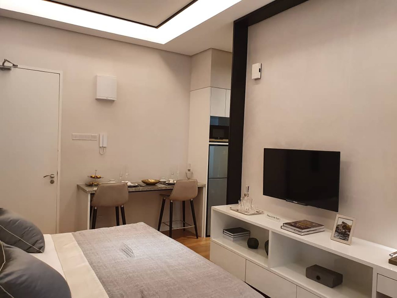 Fully Furnished 3 BHK Luxury Apartment for Rent (ML 102) — Ma. Manaage