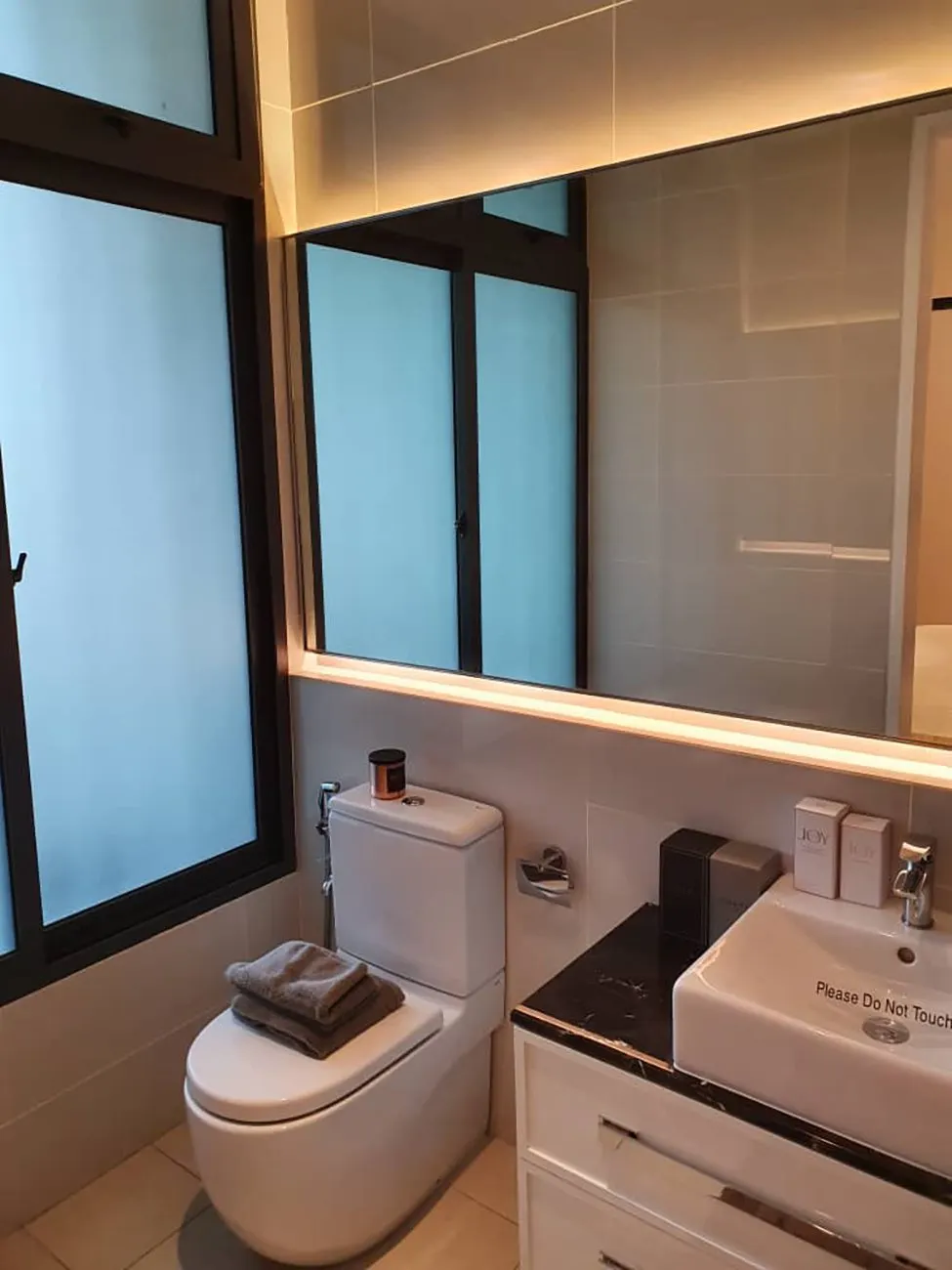 Fully Furnished 3 BHK Luxury Apartment for Rent (ML 102) — Ma. Manaage