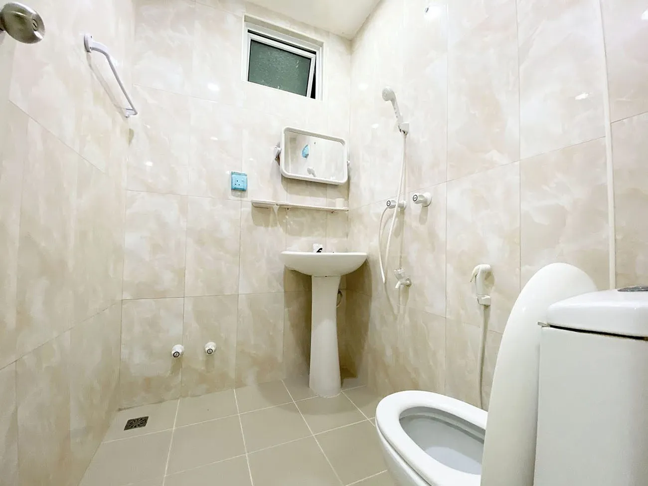 Unfurnished 3 BHK for Rent (ML 122) — Saharaa Magu