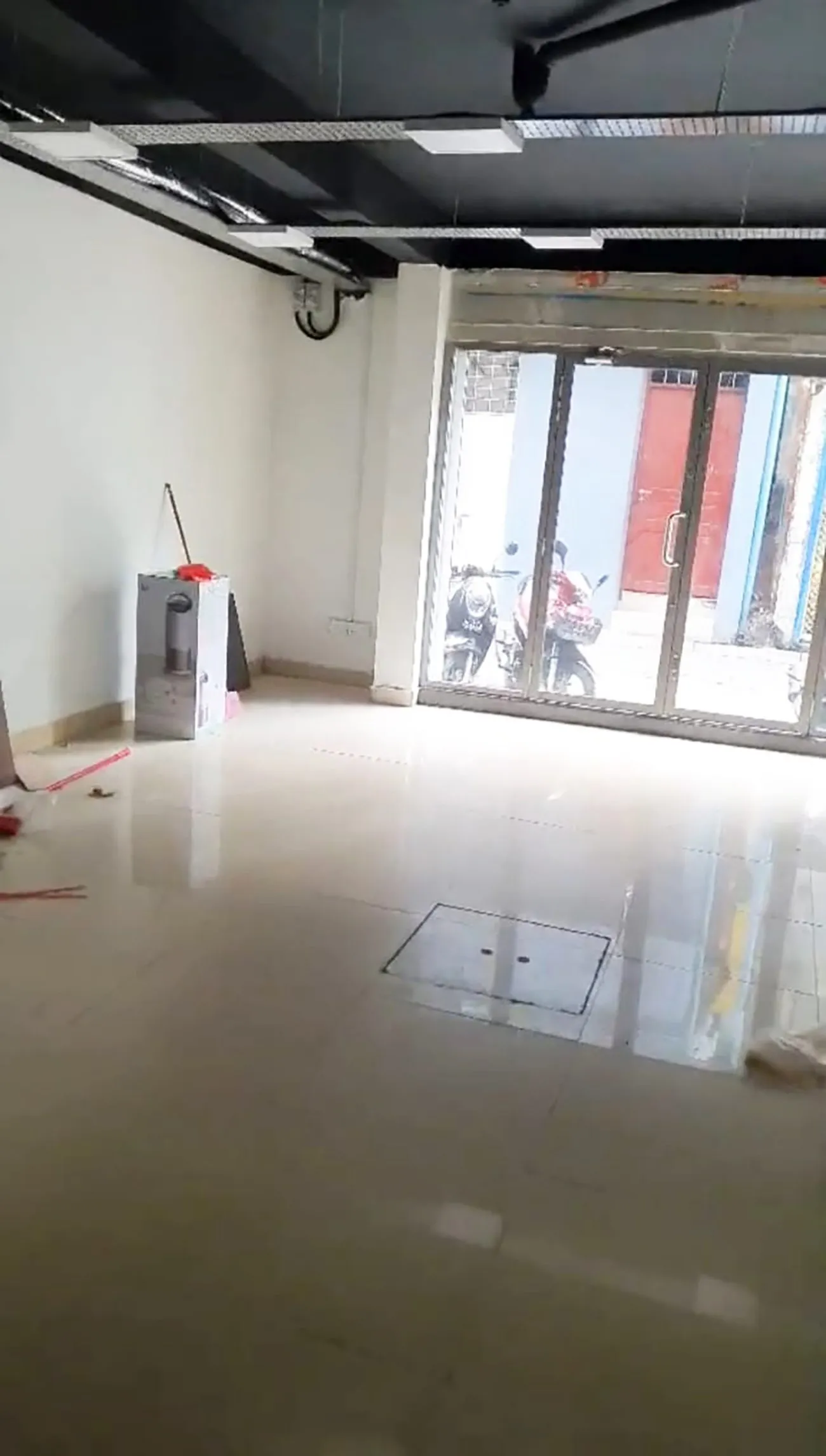 Commercial Space for Rent (ML 132) — Lainoofaru Magu