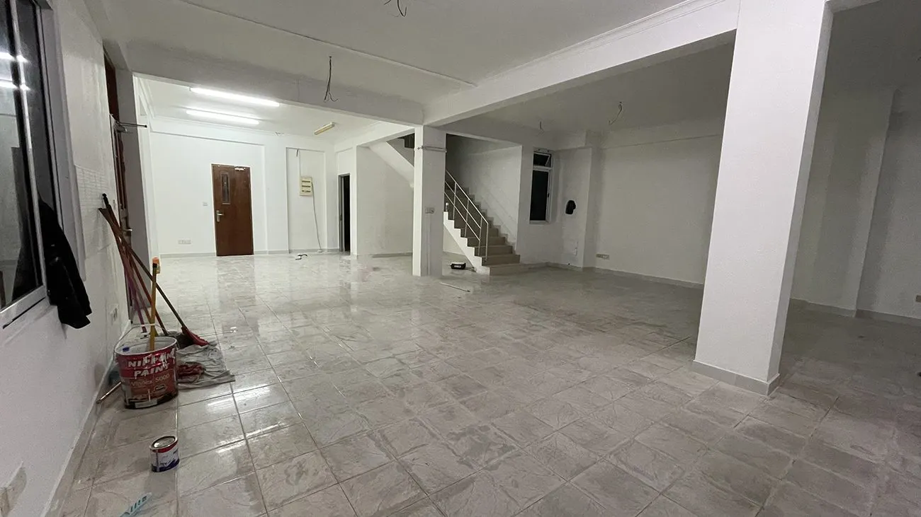 Commercial Space for Rent (ML 160) — Handhuvaree Hingun