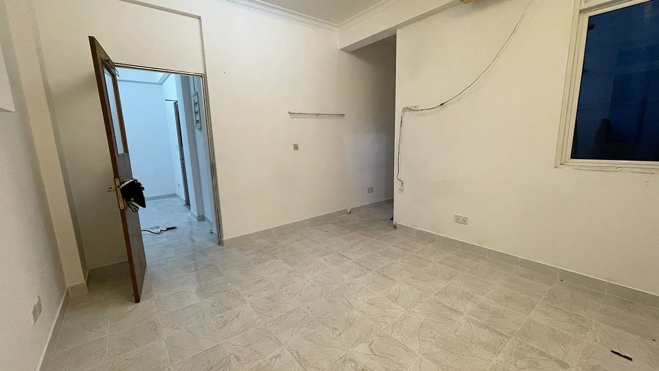 Commercial Space for Rent (ML 160) — Handhuvaree Hingun
