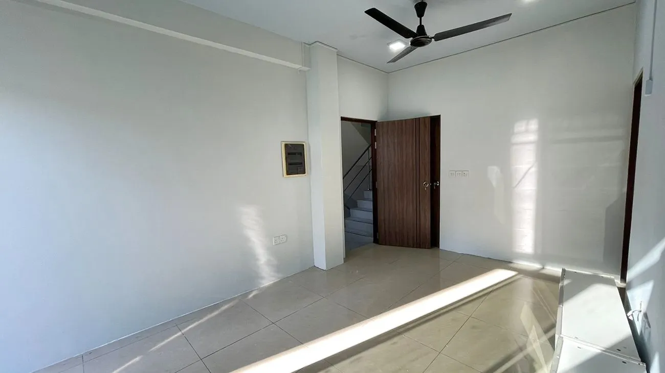 Unfurnished 2 BR for Rent (VL 101) — Villimale'