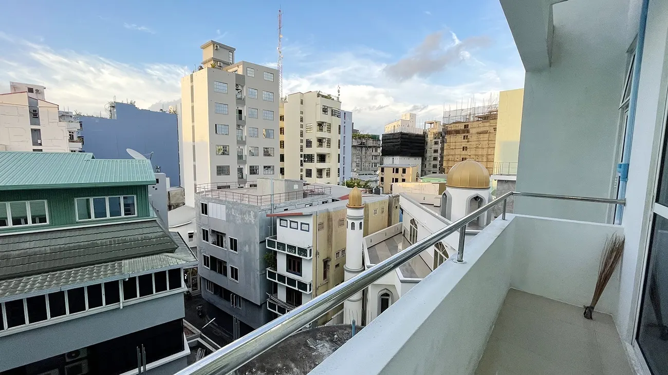 Unfurnished 2 BR for Sale (ML 105S) — Lainoofaru Magu