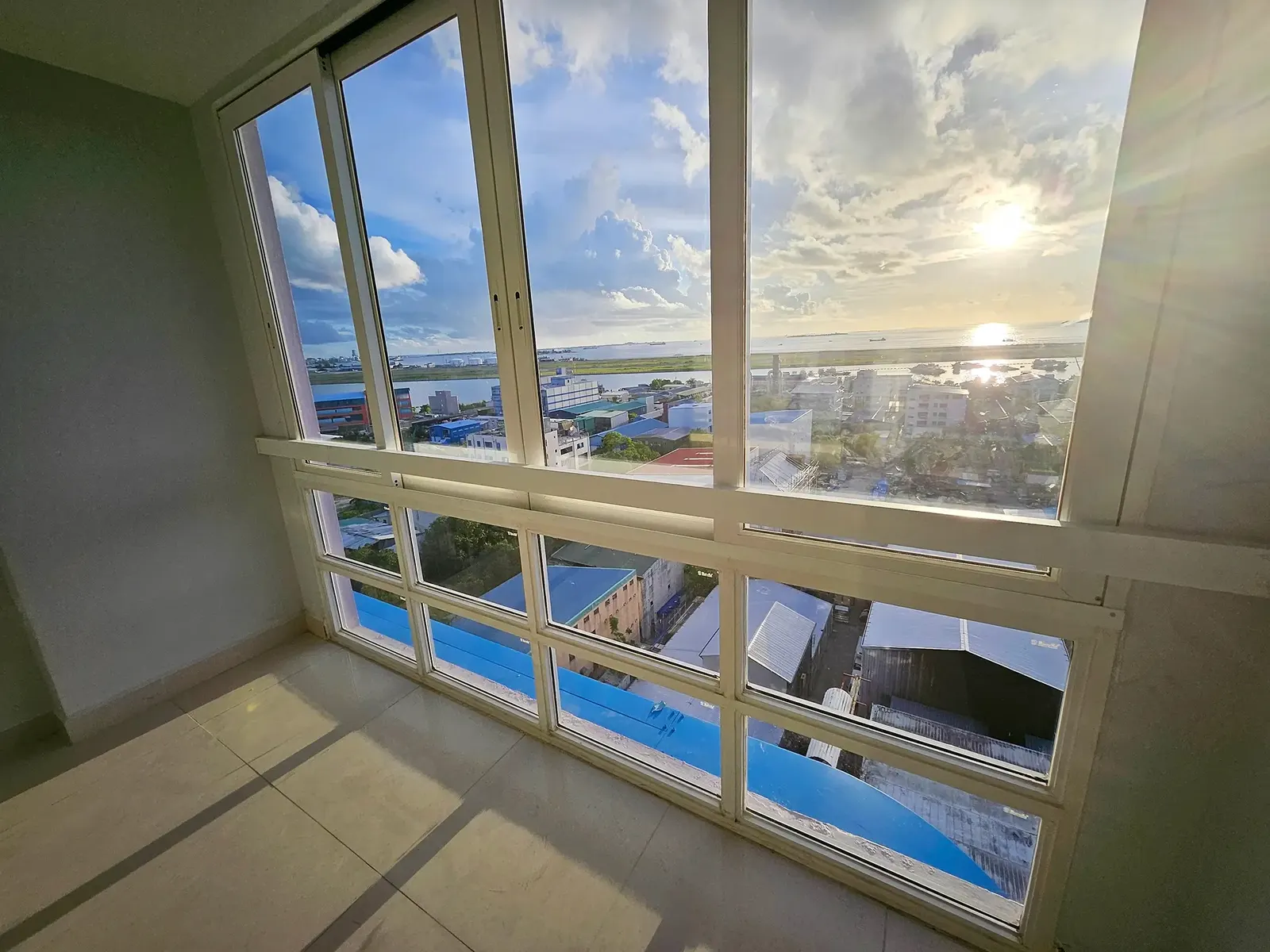 Unfurnished 5 BR Duplex Apartment for Rent (HM 458) — Hulhumalé