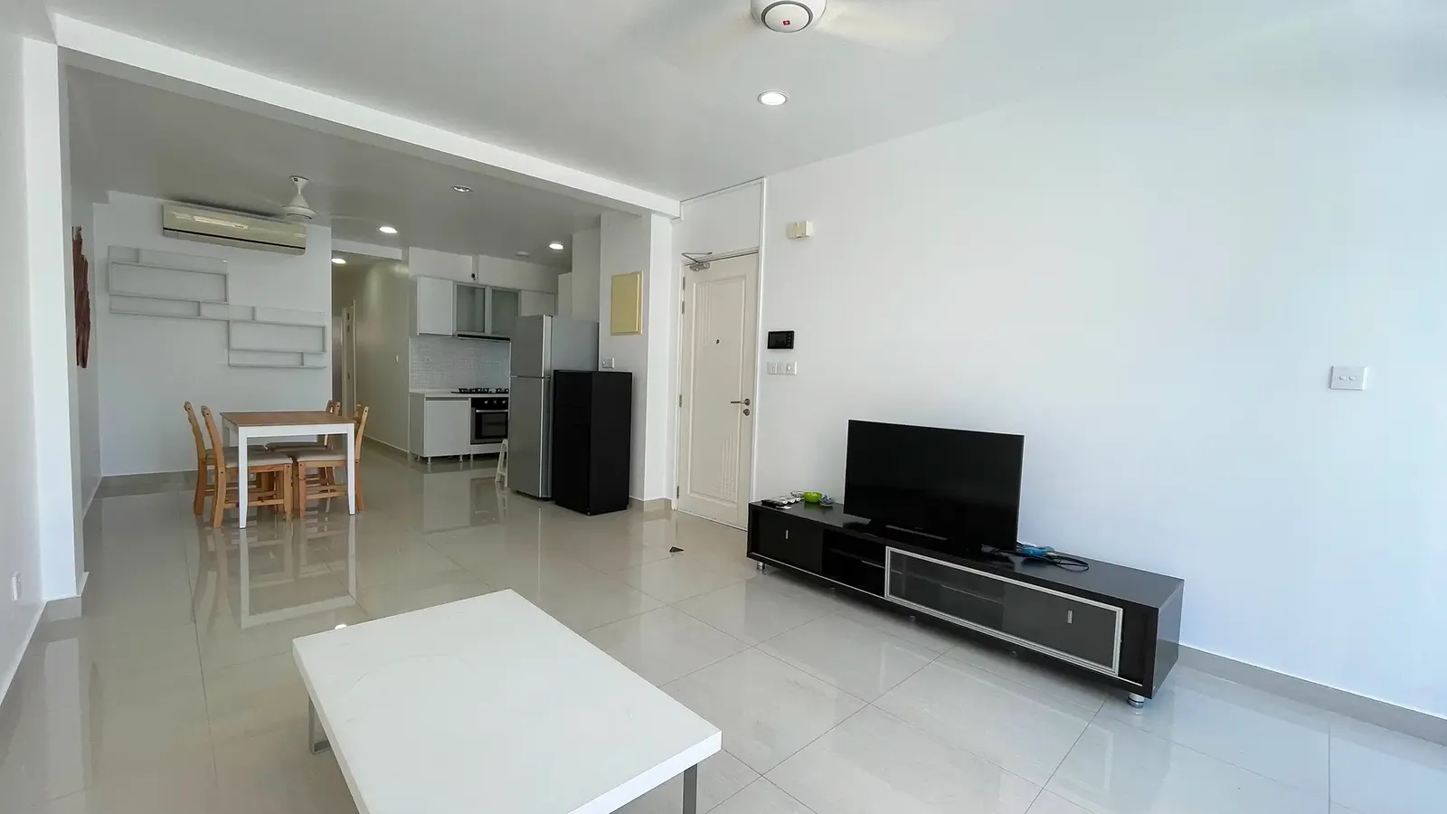 Semi Furnished 2+1 BR for Rent (ML 280) — Koaru Kendi Magu