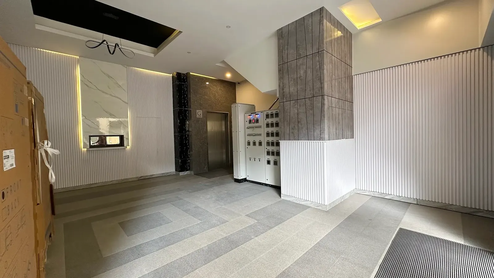Commercial Space for Rent (ML 298) — Golden Tower