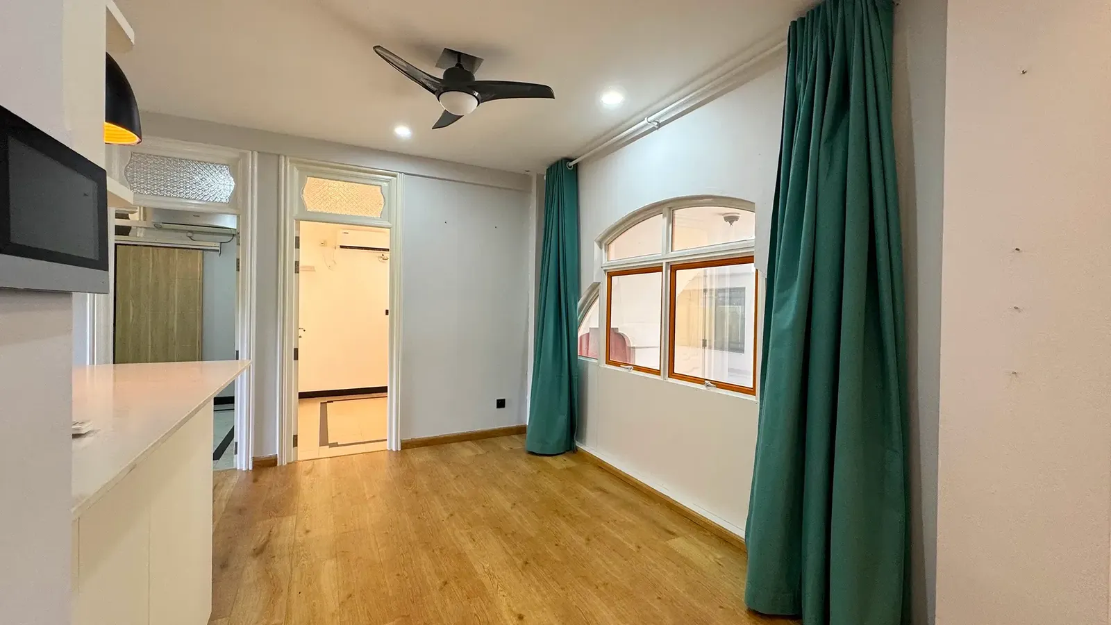 Semi Furnished 3 BR for Rent (ML 296) — Rahdhebai Magu
