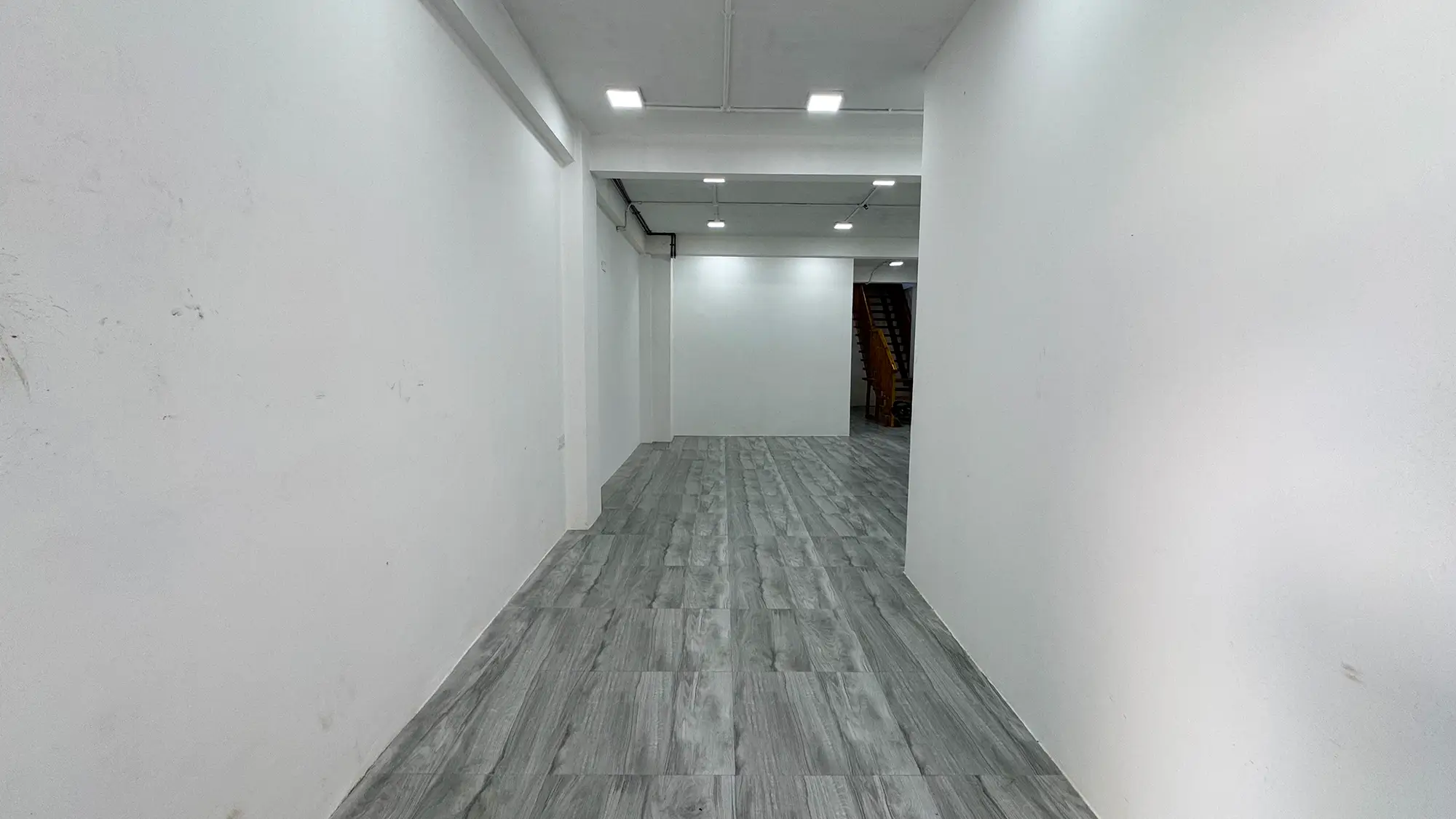 Commercial Space for Rent (ML 299) — Lonuziyaaraiy Magu