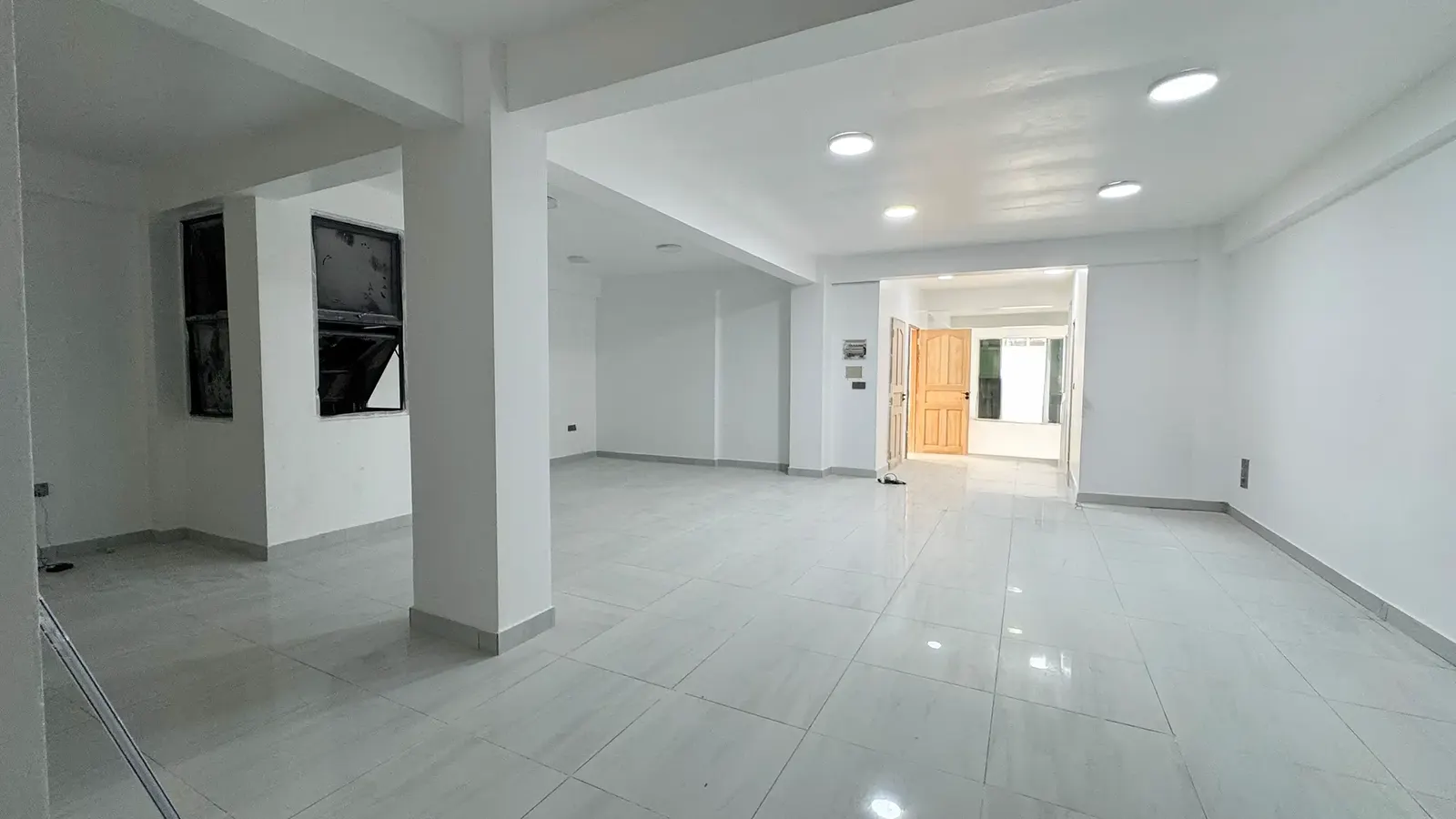 Commercial Space for Rent (ML 300) — Keneree Magu