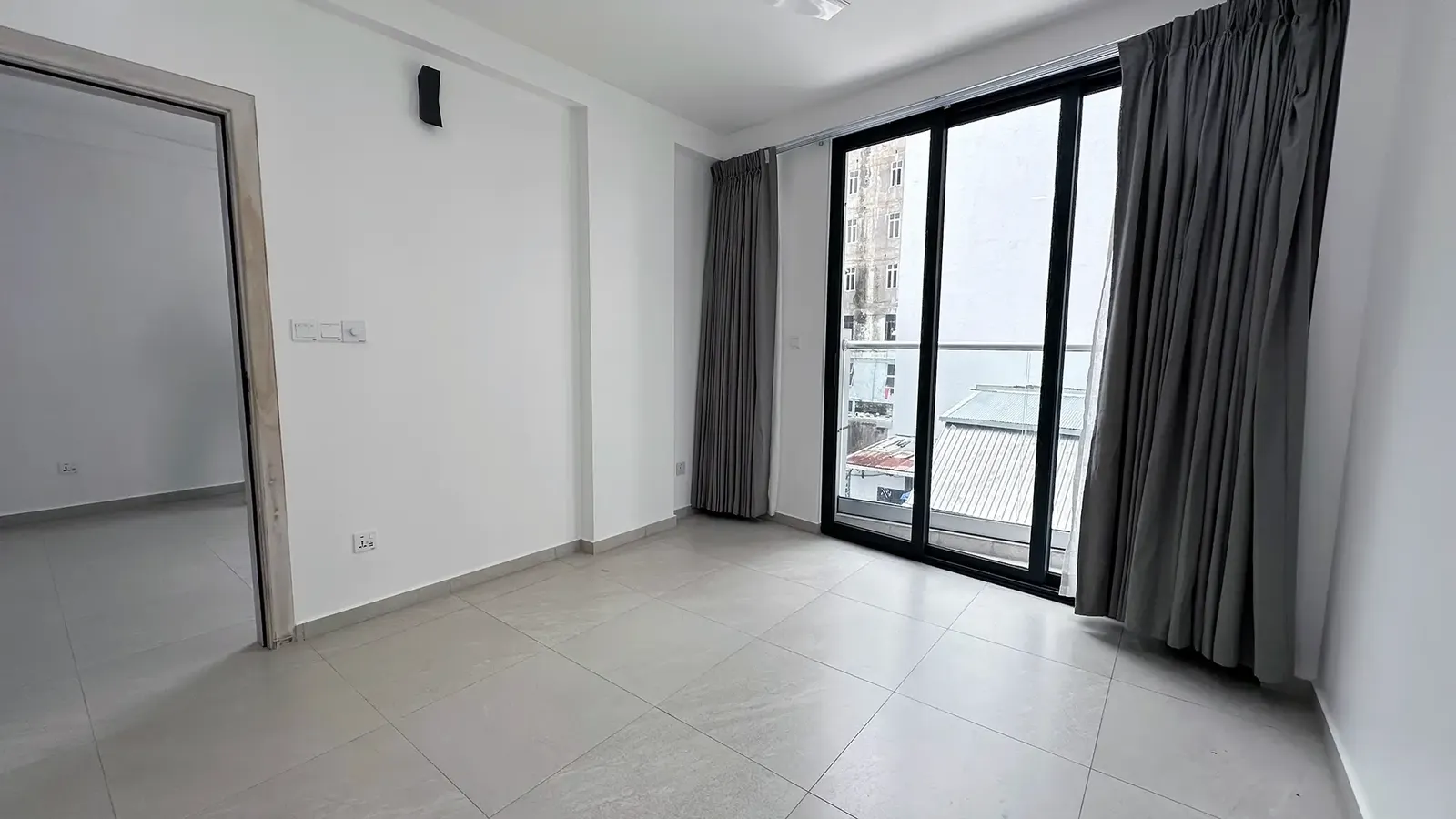 Unfurnished 3 BR for Rent (ML 302) — Fiyaathoshi Magu