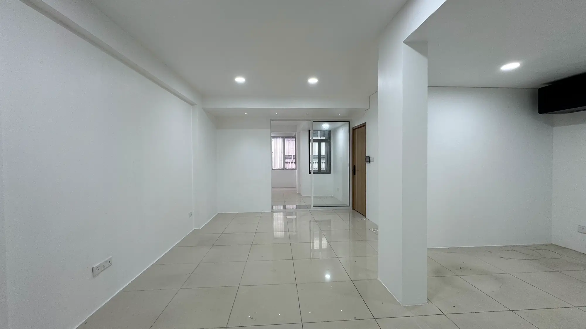 Commercial Space for Rent (ML 303) — Koaru Kendi Magu