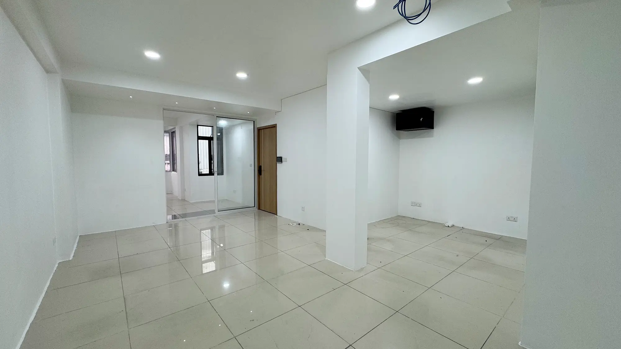 Commercial Space for Rent (ML 303) — Koaru Kendi Magu