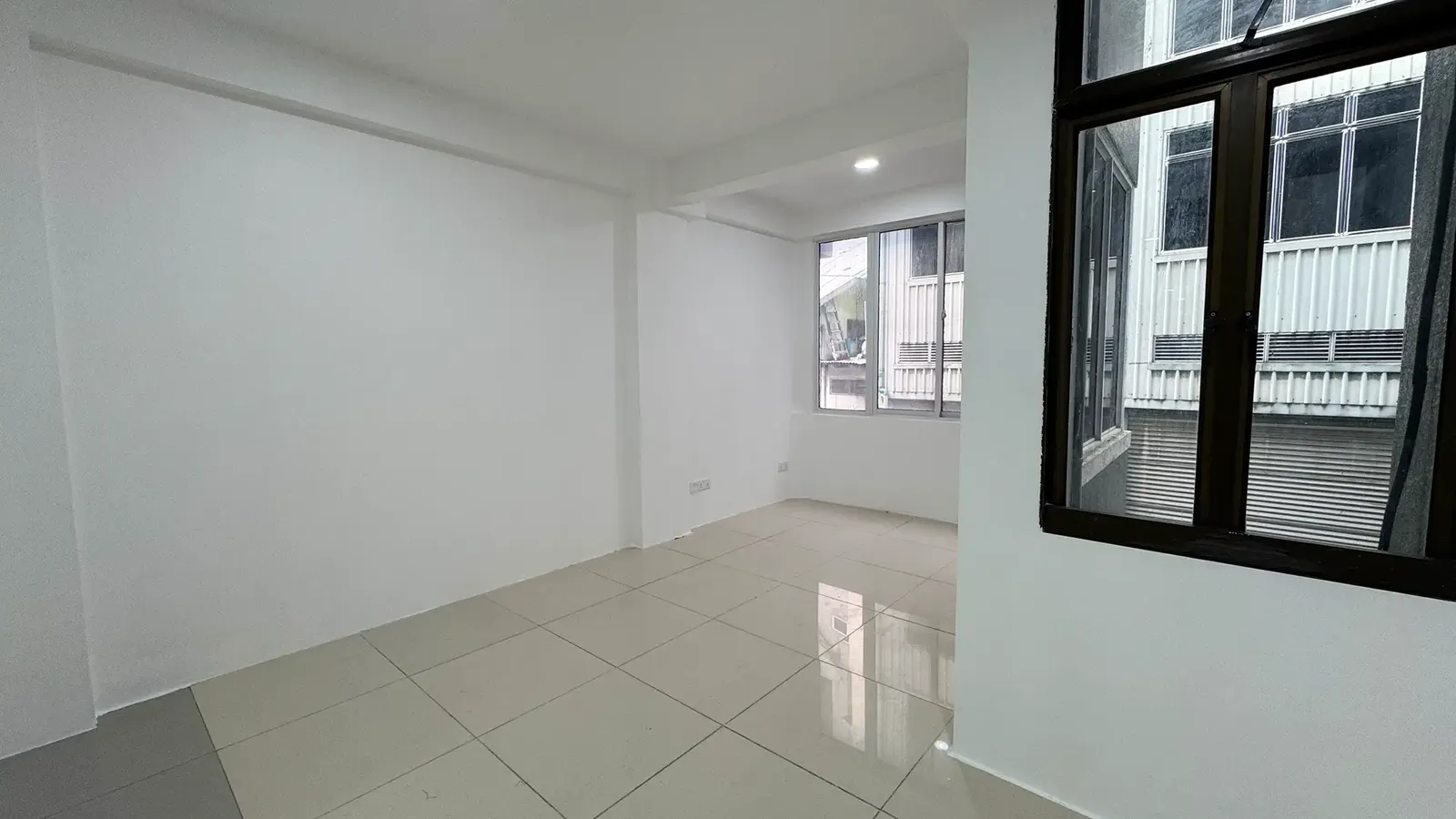 Commercial Space for Rent (ML 303) — Koaru Kendi Magu
