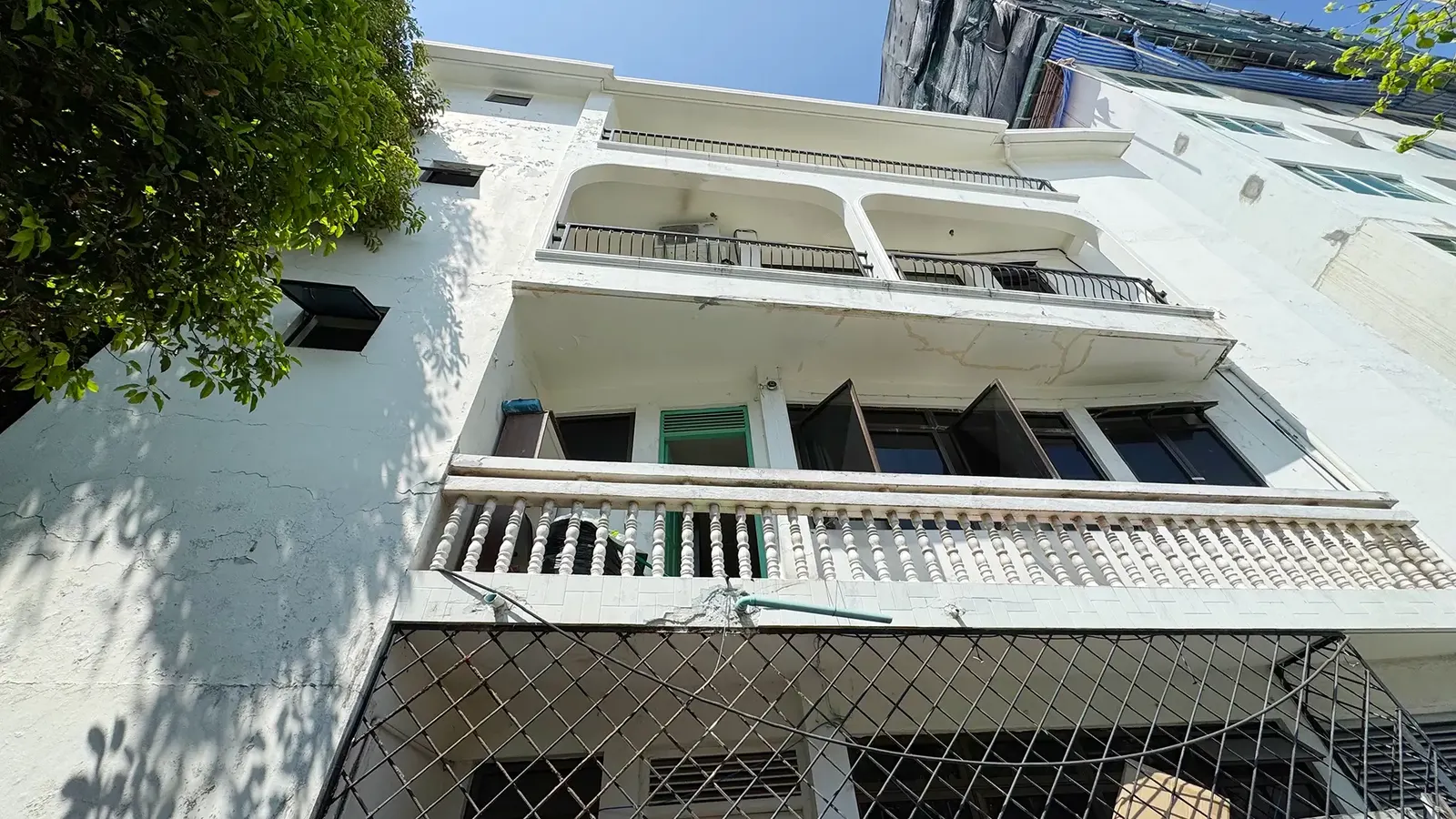 Unfurnished 3 Storey building for Sale (ML 107S) — Neeloafaru Hingun
