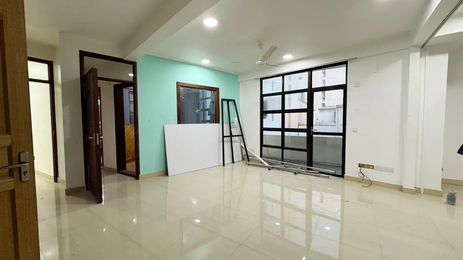 Commercial Space for Rent (ML 305) — Fiyaathoshi Magu
