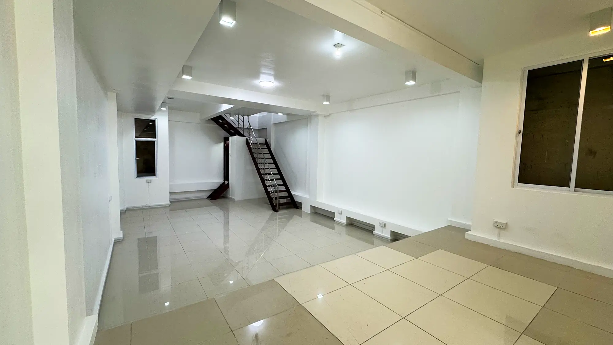 Commercial Space for Rent (ML 306) — Koaru Kendi Magu