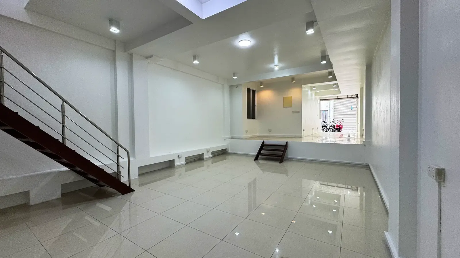 Commercial Space for Rent (ML 306) — Koaru Kendi Magu