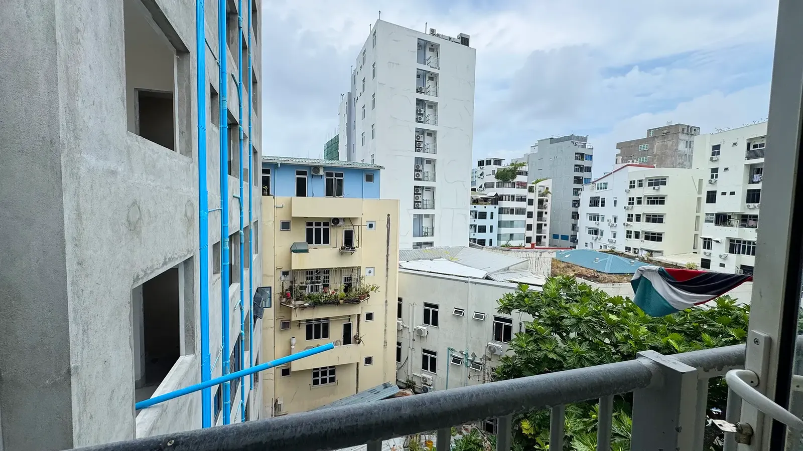 Unfurnished 4 BR for Rent (ML 308) — Rahdhebai Magu